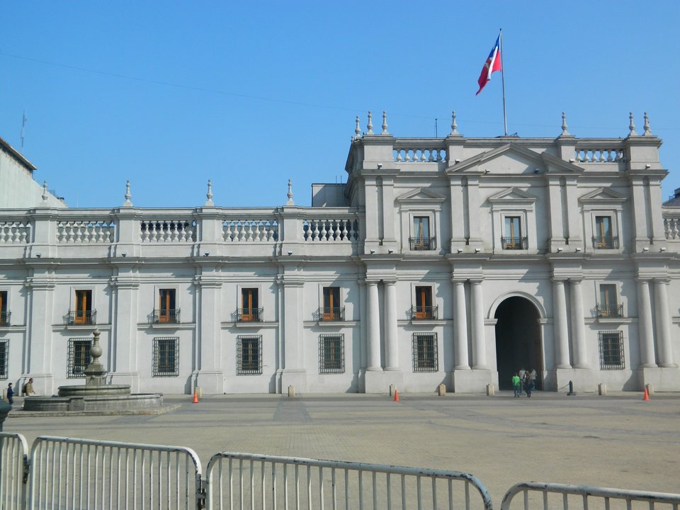 Biography | Bernadette Meehan — The Montt Varas Hall Where She Handed Boric Her Credentials — photo 2