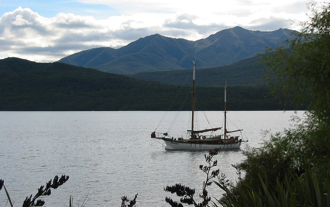 Alien: Covenant|Lake Te Anau — The Town the Unit Scouted First