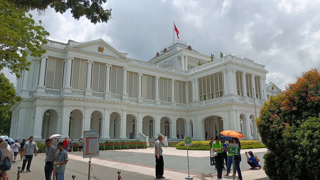 Biography | Tan Su Shan — The Istana Grounds Where She Received an NMP Instrument