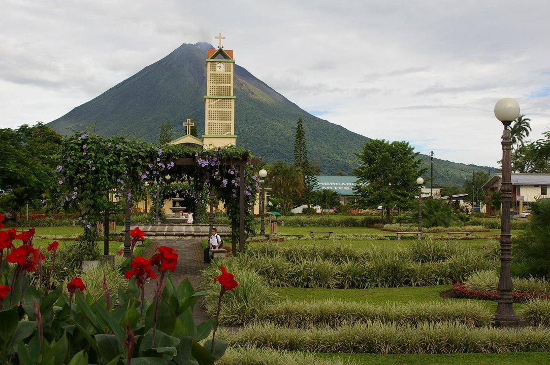 After Earth | La Fortuna de San Carlos — the rainforest town that hosted the shoot