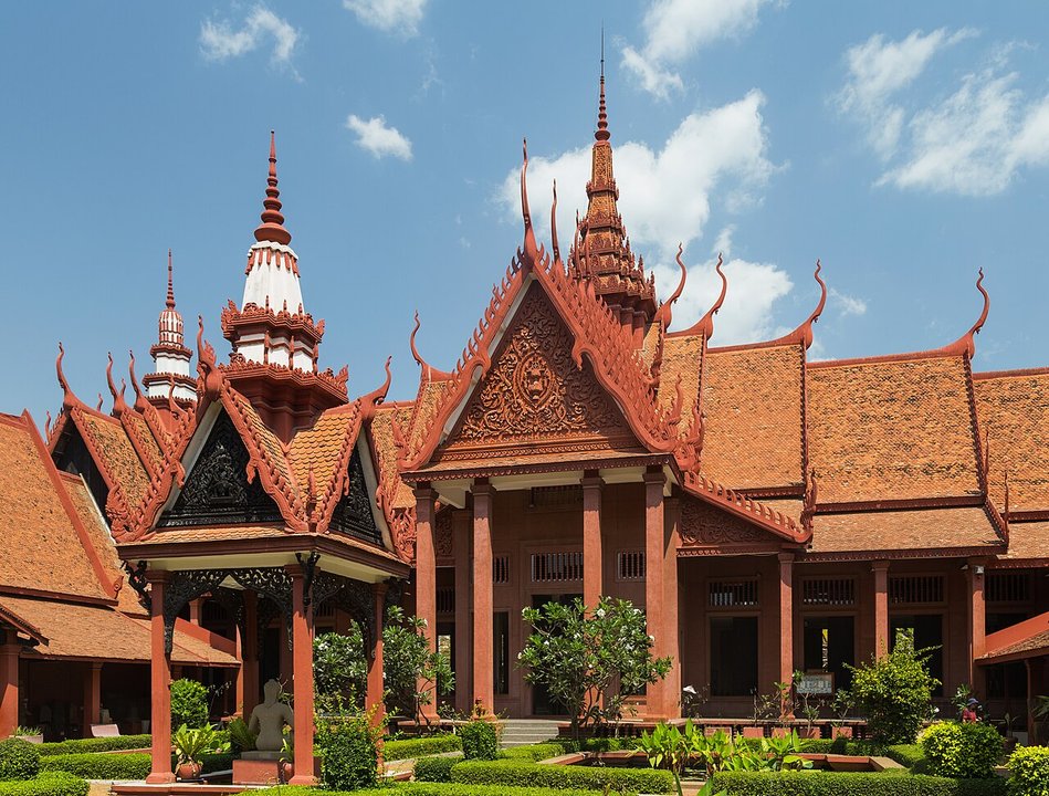 Dynastic History | National Museum of Cambodia, Phnom Penh — The Angkorian Sculpture That Came Back