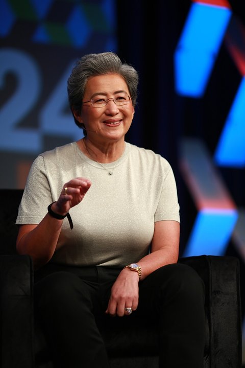 Biography | Lisa Su — The Tainan Hall Where the Mayor Welcomed Her Home — photo 2