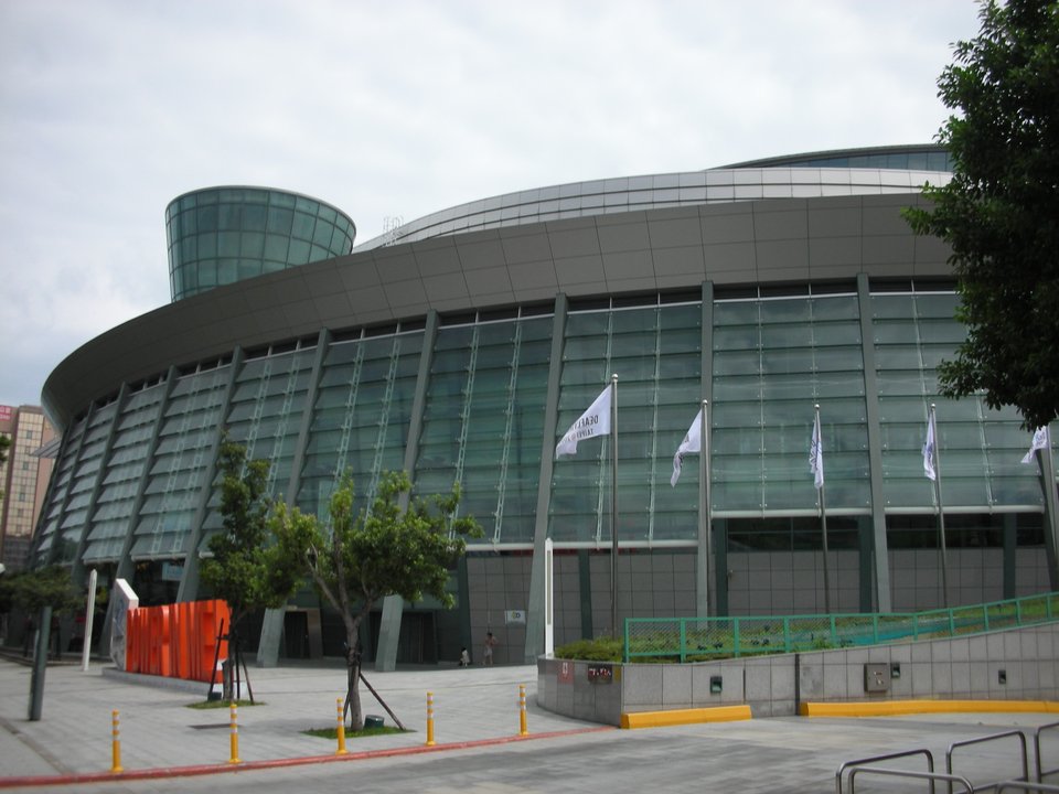 CPBL | The Season a Team Ran Out of Players (Taipei Municipal Stadium site)