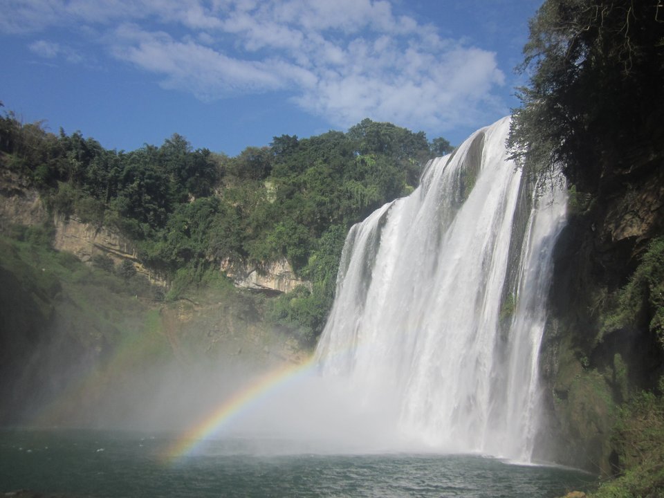 Biography | 任正非 Ren Zhengfei — Born in Zhenning County, Not at the Waterfall Tourists Photograph