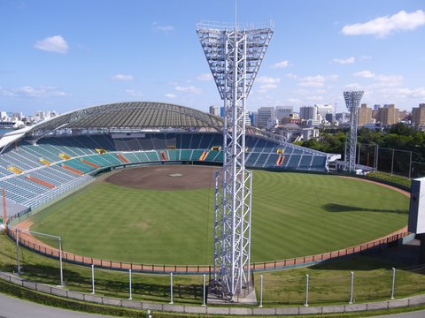 NPB History | 奥武山野球場 Onoyama …