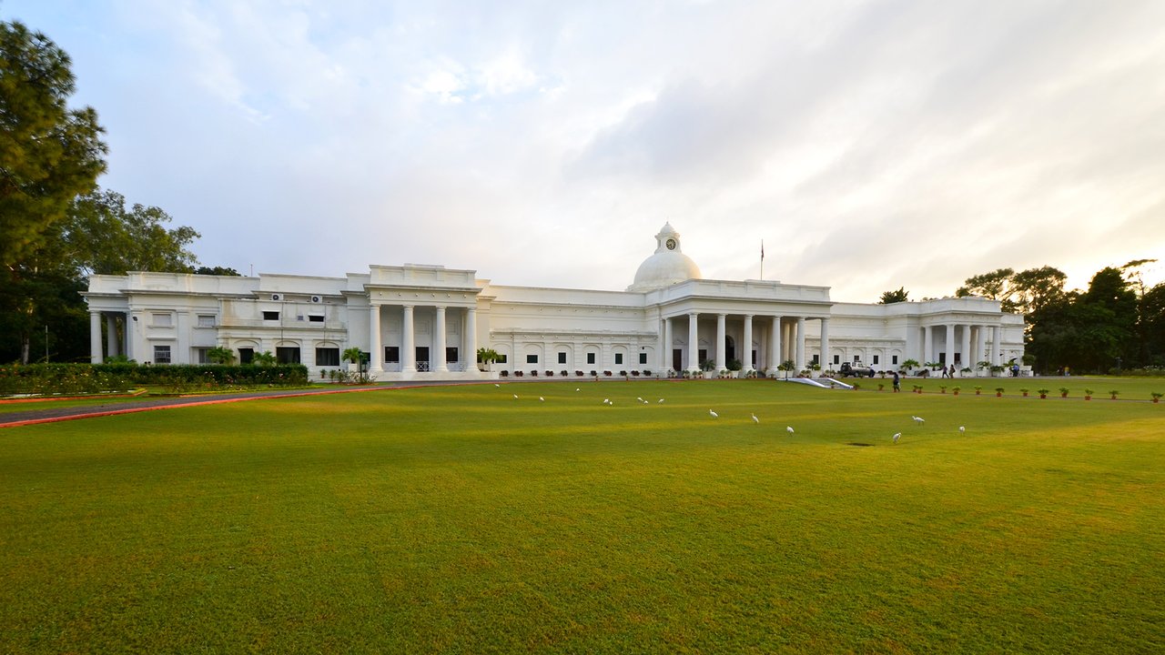 Biography|Dinesh Paliwal — The Engineering Degree Taken on This Roorkee Campus