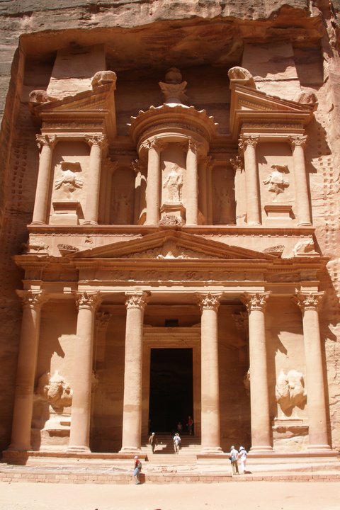 Dynastic History | Al-Khazneh, Petra — The Monument the Kingdom Never Signed