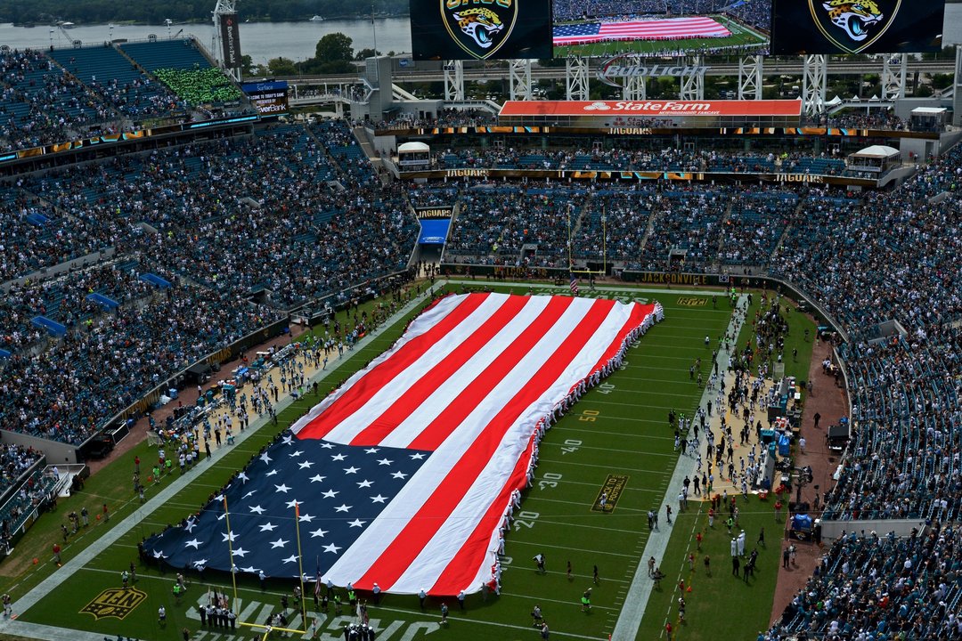 NFL History | Alltel Stadium, Jacksonville — The Room Count Was Met by Ship