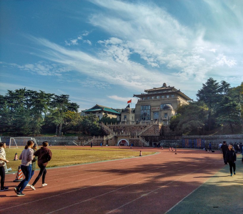 Biography | 雷军 Lei Jun — The Luojia Hill Campus Where He Took a Computer Science Degree