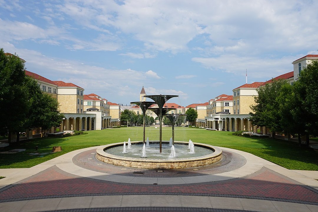 Biography | Elliott Hill — The Residence Hall TCU Put His Name On, Merida Avenue