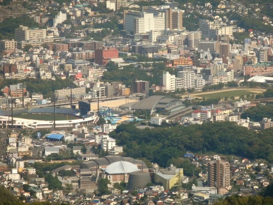 NPB History | Nagasaki Commercial School Ground — Five Years After the Bomb — photo 2