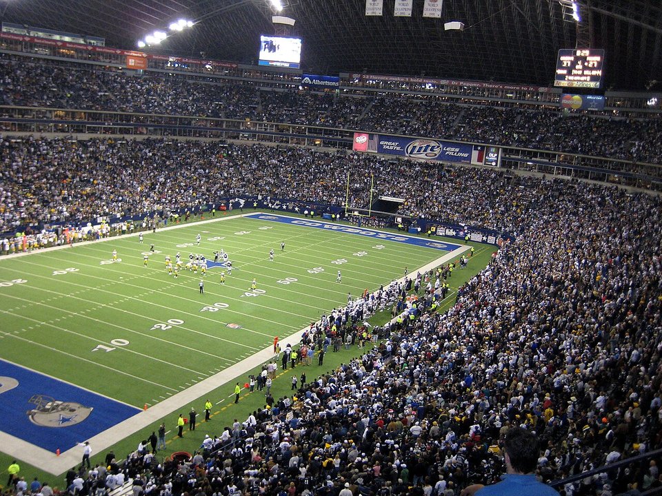 NFL History | Texas Stadium, Irving — A City Built It and the Fans Paid First — photo 2