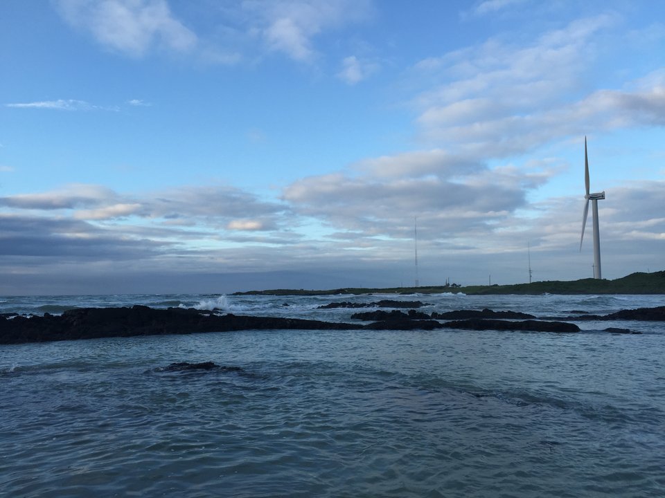 Welcome to Samdalri|Gimnyeong Segial Beach — The Sand Where She Asked to Stay