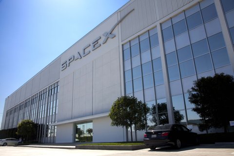 Elon Musk Made This Building …