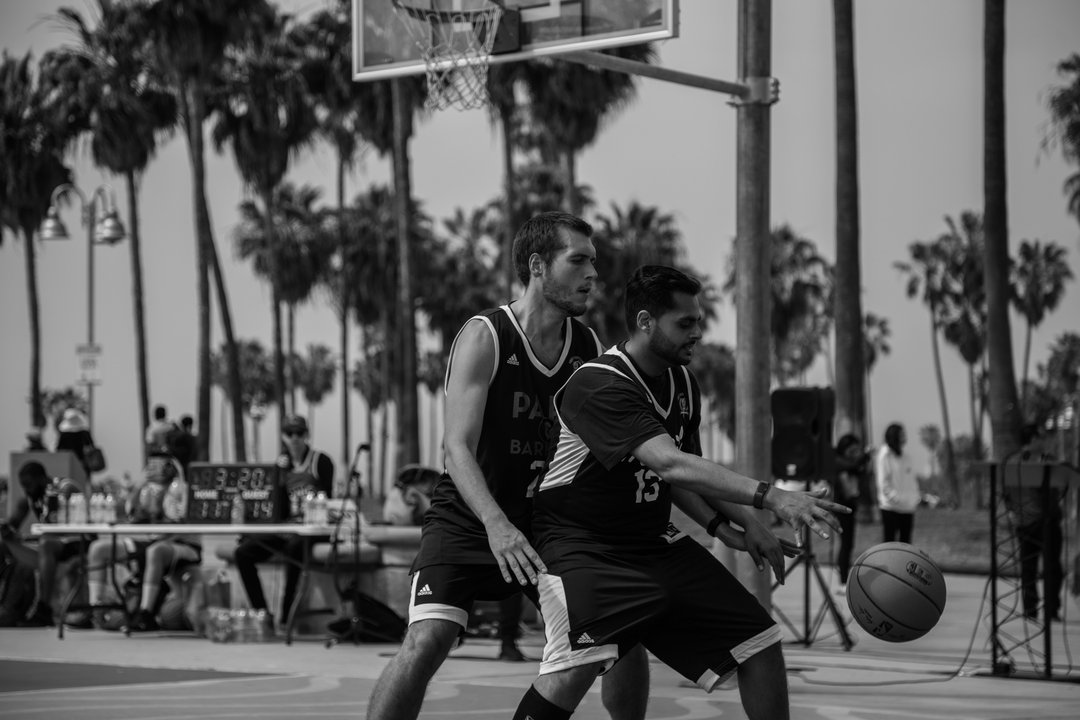 American History X|Venice Beach Basketball Courts — Shirts, Skins, and the Whole Beach on the Fence — photo 2