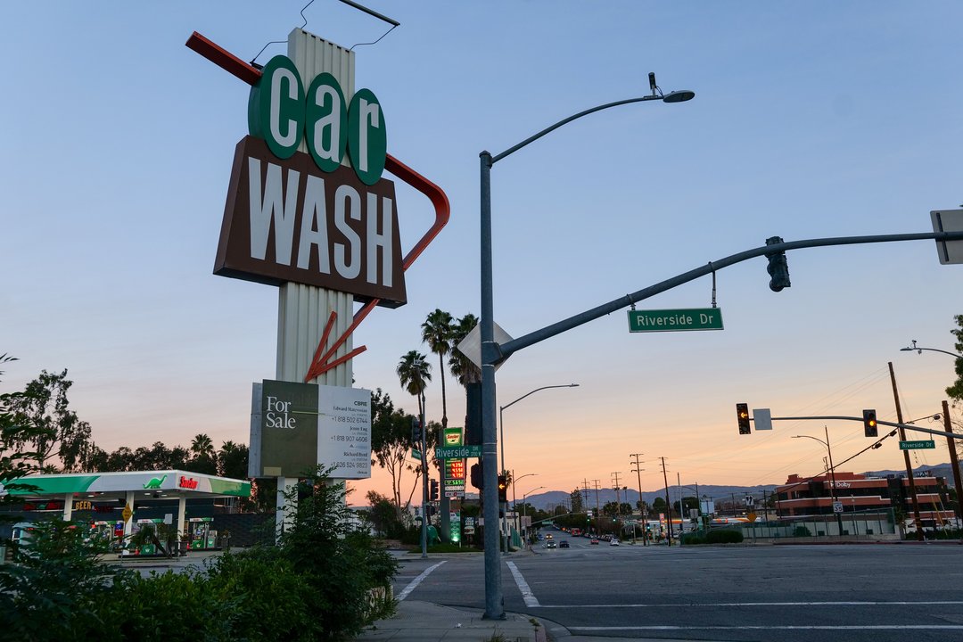 American History X|Archie's Ranch Market — The Aisle Where the Film Stops Arguing — photo 2