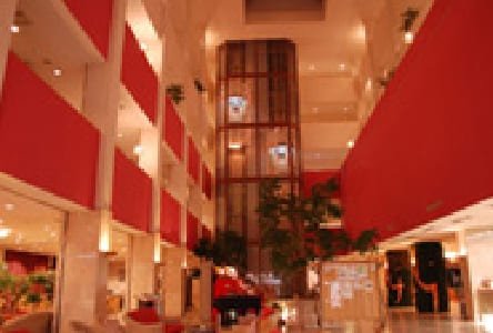 光が死んだ夏 | 美杉リゾート ホテルANNEX — 山の宿に沈む最終話の余韻