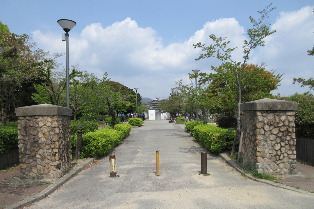 涼宮ハルヒの憂鬱 | 西宮中央運動公園 — 世界を救った草野球