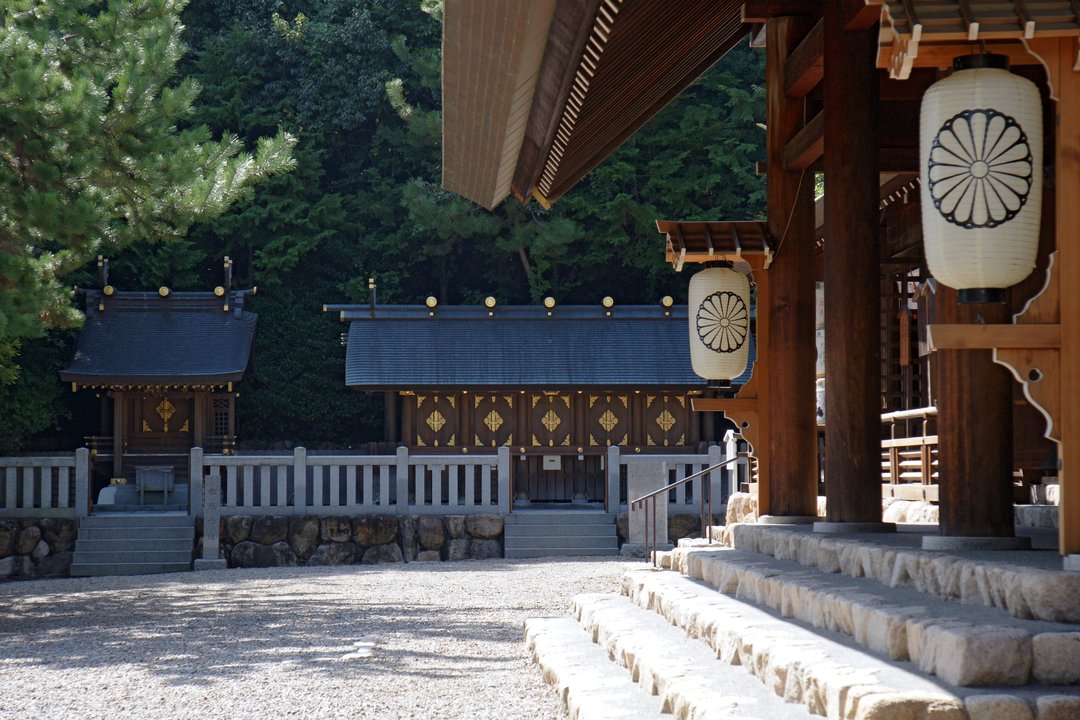 涼宮ハルヒの憂鬱 | 廣田神社 — 鳩まで巻き込む自主映画
