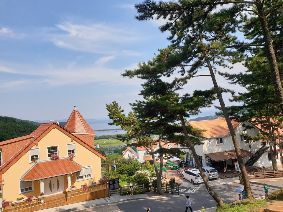 True Beauty|Namhae German Village — Tile Roofs on a Hill Built for Return