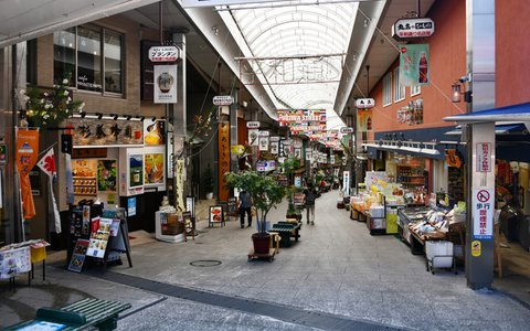 クレヨンしんちゃん 嵐を呼ぶ 栄光のヤキニクロード | 熱…