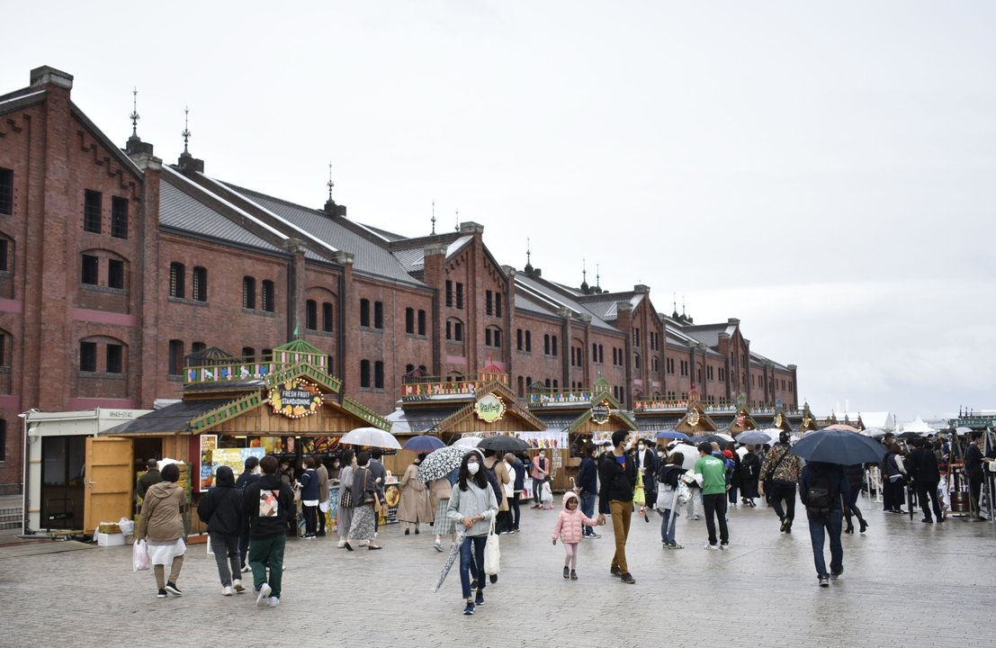 Nigehaji | 横浜赤レンガ倉庫 Yokohama Red Brick Warehouse — The Moment Hiramasa Stopped Running Away