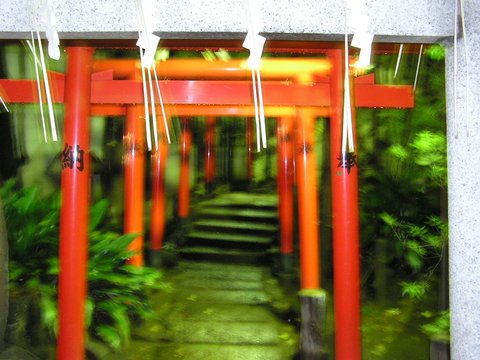 3月のライオン | 鳩森八幡神社 — 対局前の勝負心を受け…