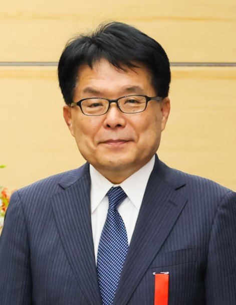 Biography|Hiroya Masuda — He Took Japan Post Here After the Insurance Collapse