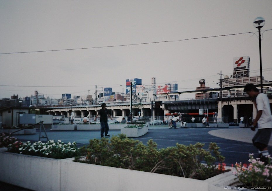 16bitセンセーション ANOTHER LAYER | 旧秋葉原駅前バスケットコート跡 — Asphalt Before the Towers