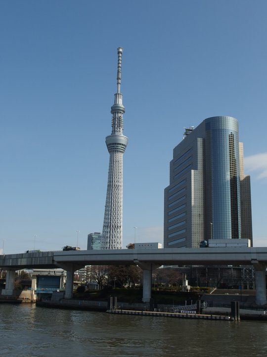 結婚するって、本当ですか 365 Days to the Wedding | 隅田公園 そよ風ひろば Sumida Park Soyokaze Hiroba — 嘘を置いて歩き出す川辺