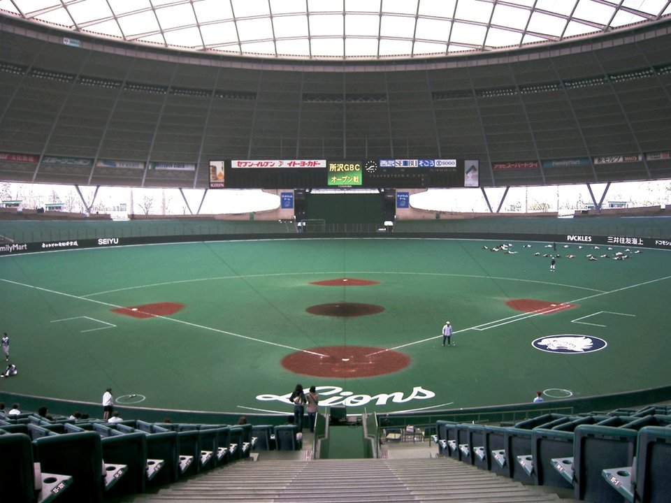 NPB History | Belluna Dome — The Stadium Announced Before the Team Was Bought
