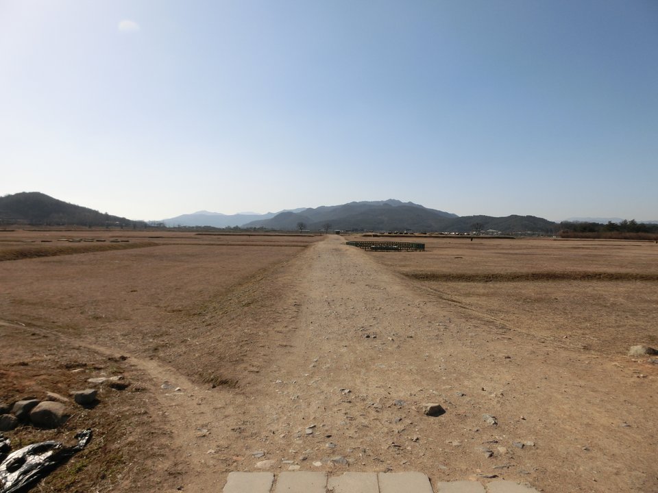 Dynastic History|Hwangnyongsa Temple Site — Nine Storeys and the Claim in Them