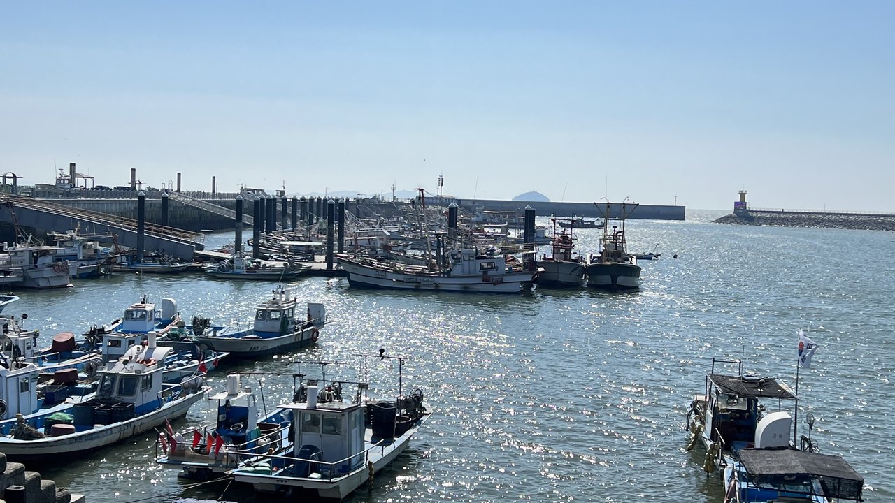 Our Beloved Summer|Gungpyeong Port — The Dock They Saved for the Sunset