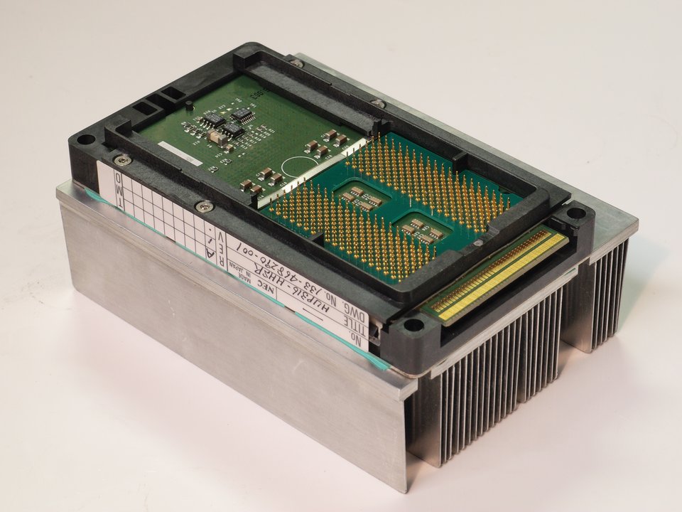 Semiconductor History | Santa Clara, 29 May 2001 - Itanium Tests the Cost of Replacing an Architecture