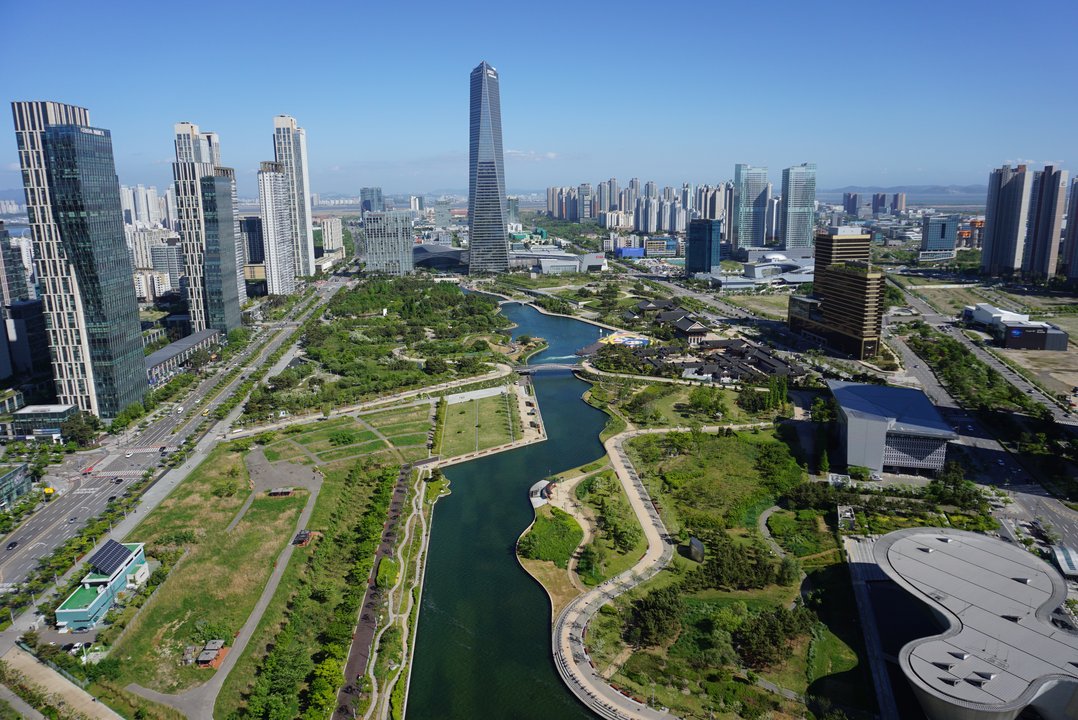 Biography|Joyce Msuya — The First World Bank Floor in Songdo