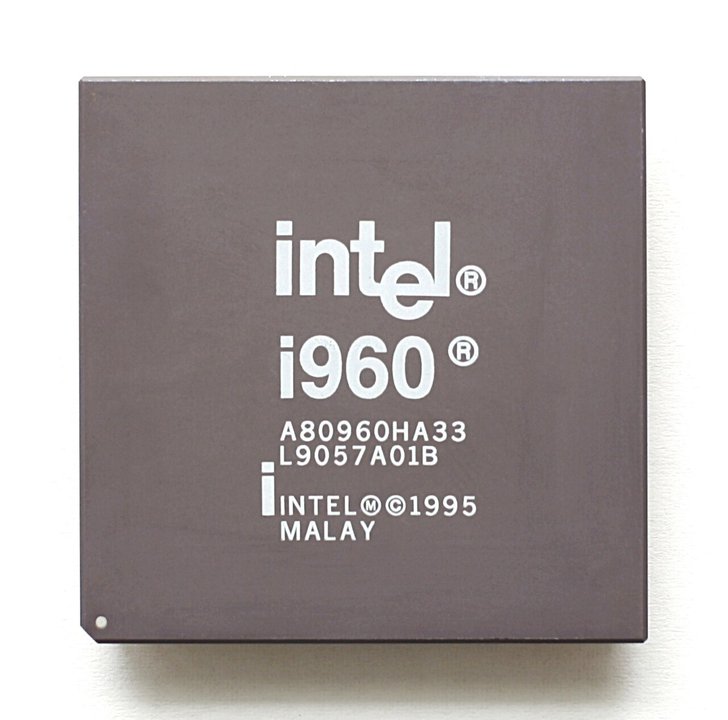 Semiconductor History | Santa Clara Convention Center, 5 April 1988 — Intel’s Quiet RISC Chip Finds Work Outside the PC