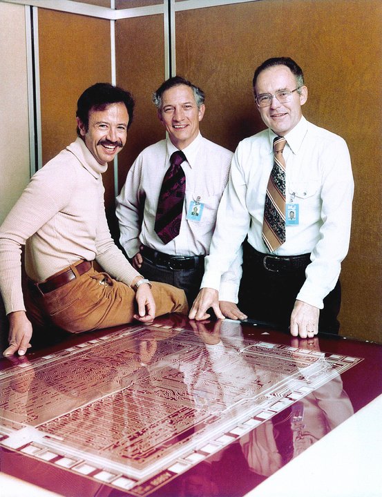Biography|Gordon Moore — The Palo Alto Lab That Asked Him What the Next Ten Years of Chips Would Look Like — photo 2