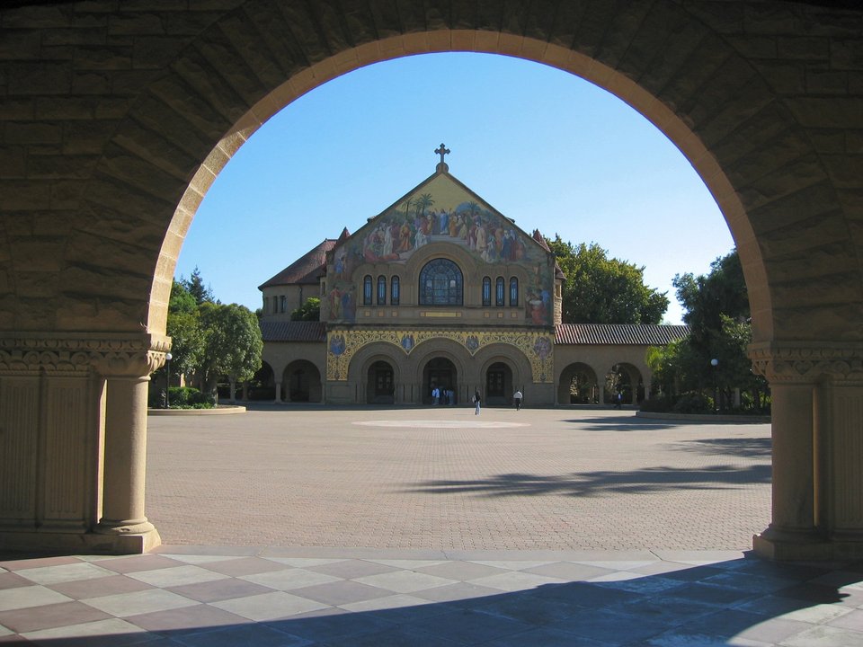 [VOID] Biography | Donn Tatum — The Magna Cum Laude Degree on Stanford's Main Quad — photo 2