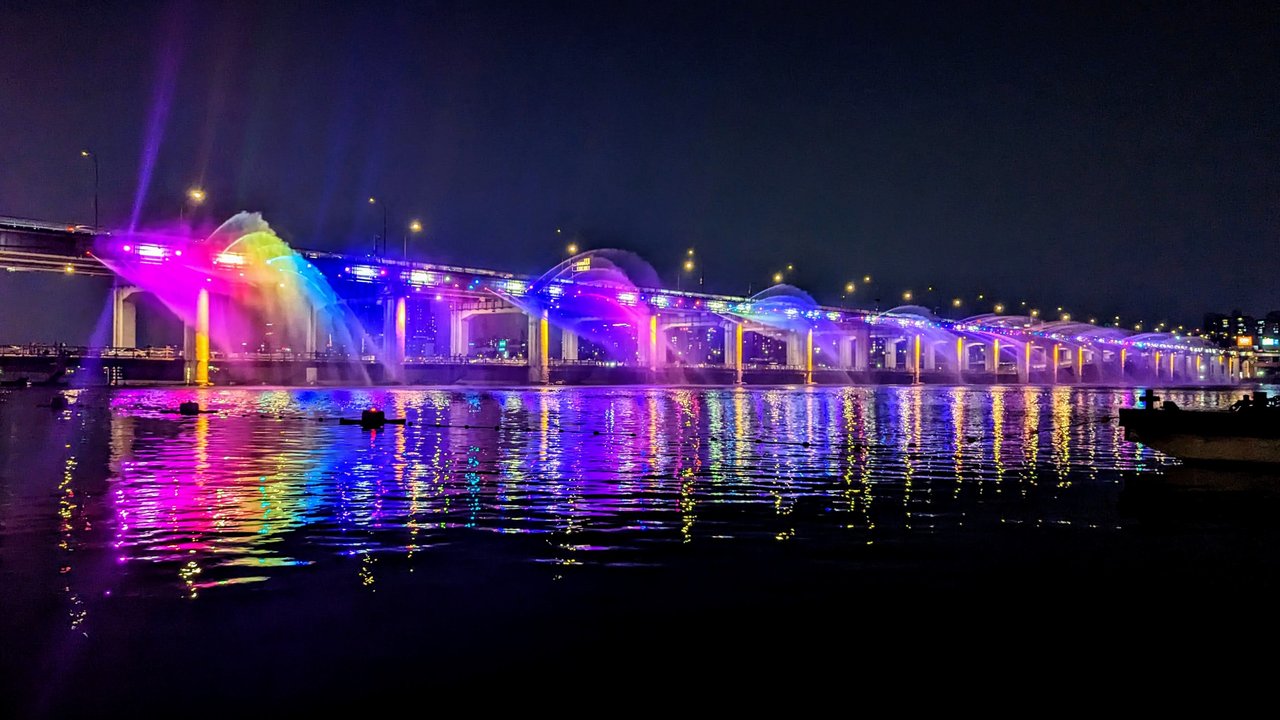The K2|Banpo Hangang Park — The Fountain Under the Bodyguard's River