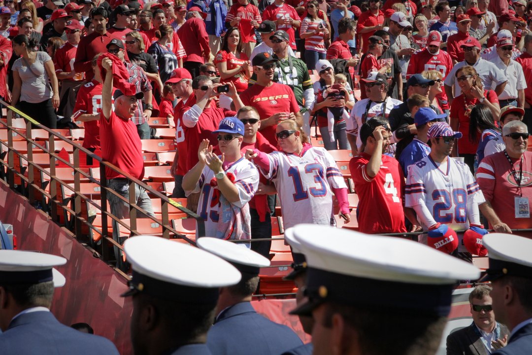 NFL History | Candlestick Park Site, San Francisco — A Ballpark Was Closed In to Make Room for Football — photo 2