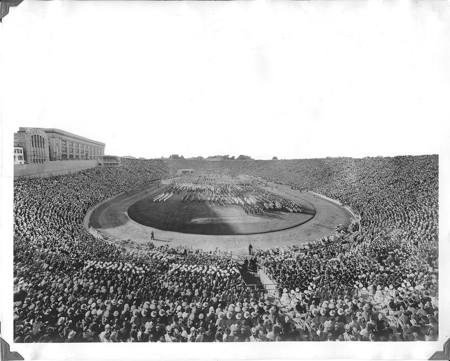NFL History | Kezar Stadium, San Francisco — The Arch Is a Copy — photo 2