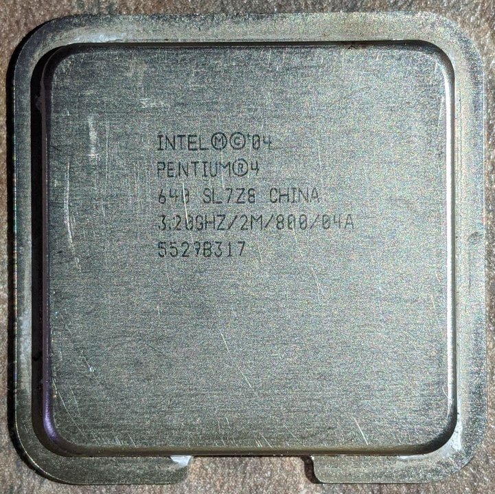 Semiconductor History | Moscone West, 17 February 2004 — When Intel Followed AMD into x86-64