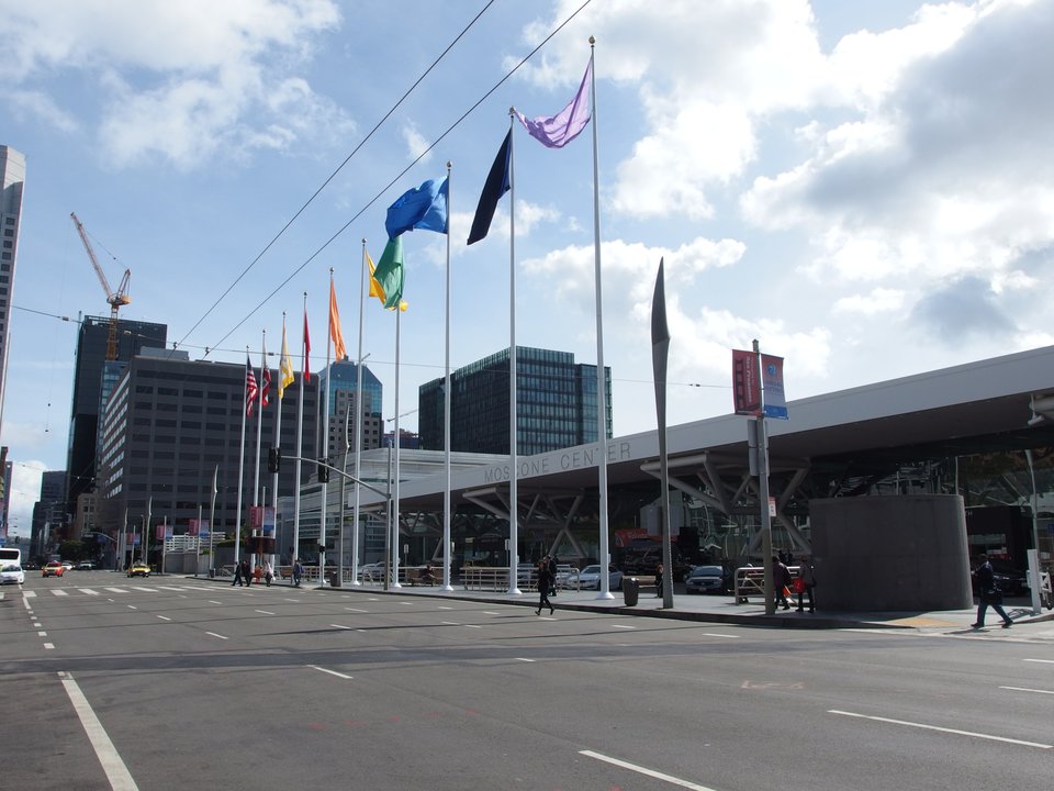 Biography|Bradley Horowitz — Moscone West, Where Photos Left Google+