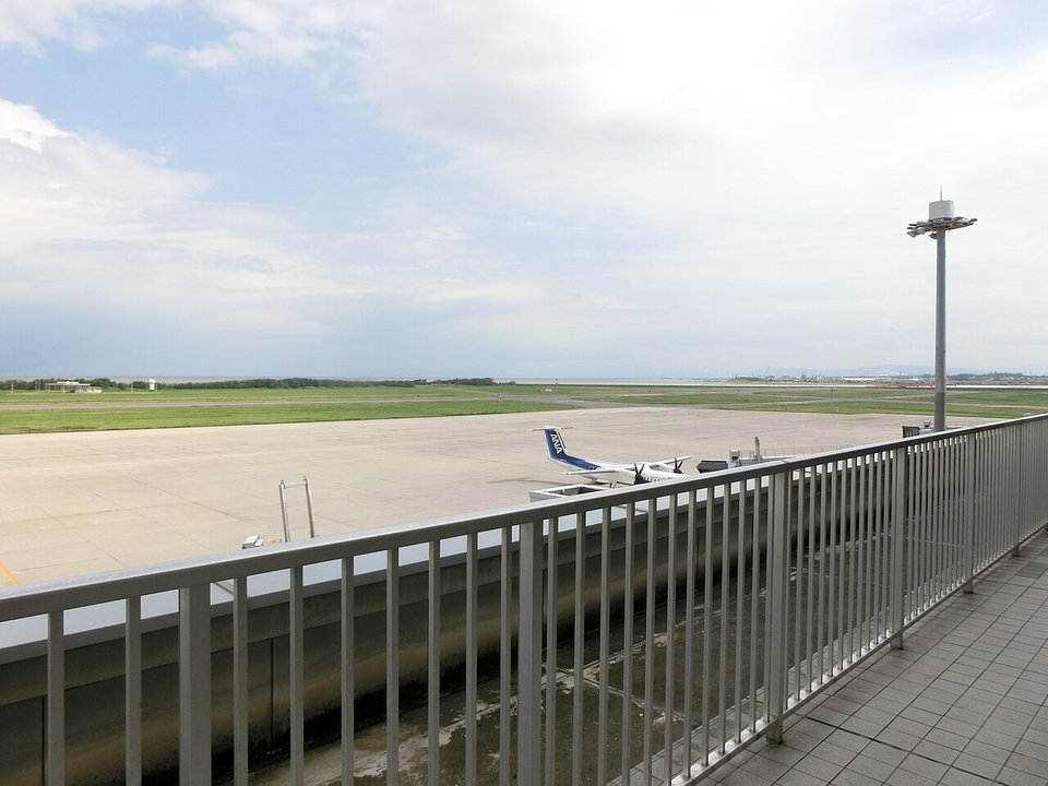 Japan Places | 新潟空港 おなごりコール — The Call After the Gate