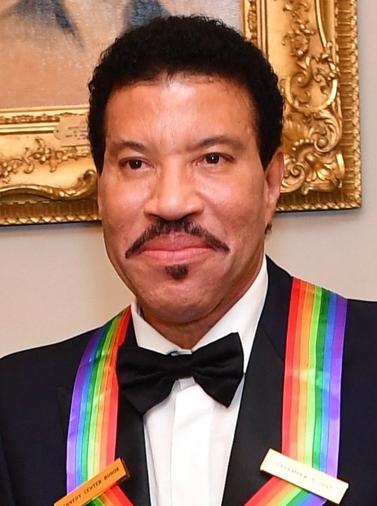 Biography | Lionel Richie — The Opera House That Gave Him the Kennedy Center Honors — photo 2