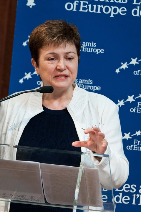 Biography | Kristalina Georgieva — The Executive Board That Selected Her at HQ1 — photo 2