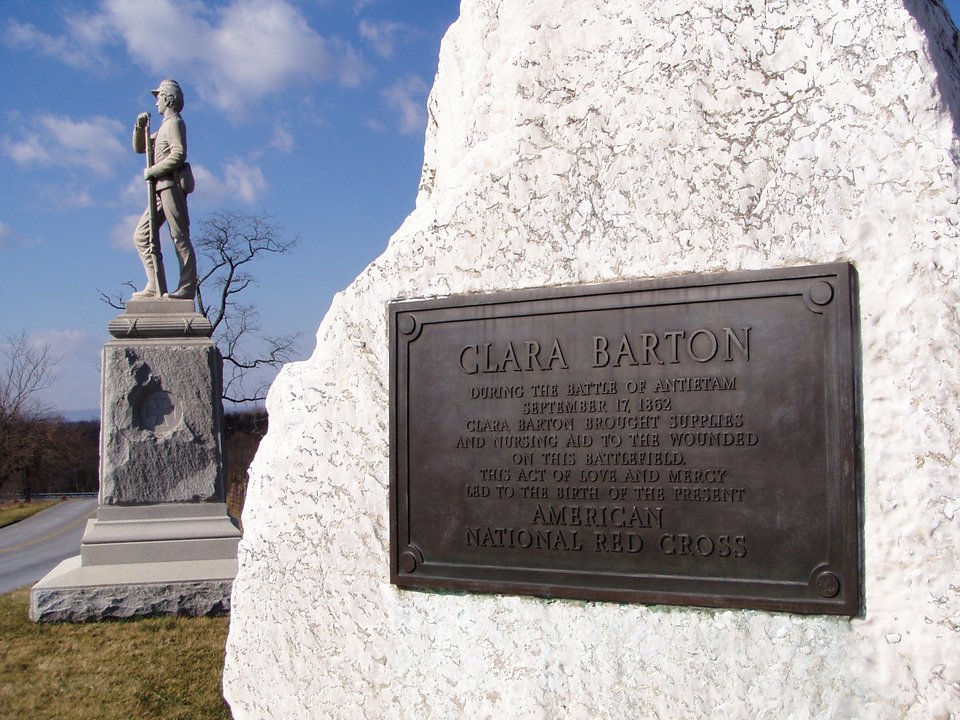 Biography|Clara Barton — The Wagon of Dressings That Arrived When the Army's Had Not