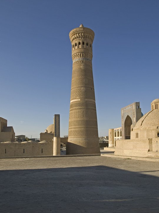 Dynastic History | Kalyan Minaret — The Tower a Qarakhanid Court Paid For