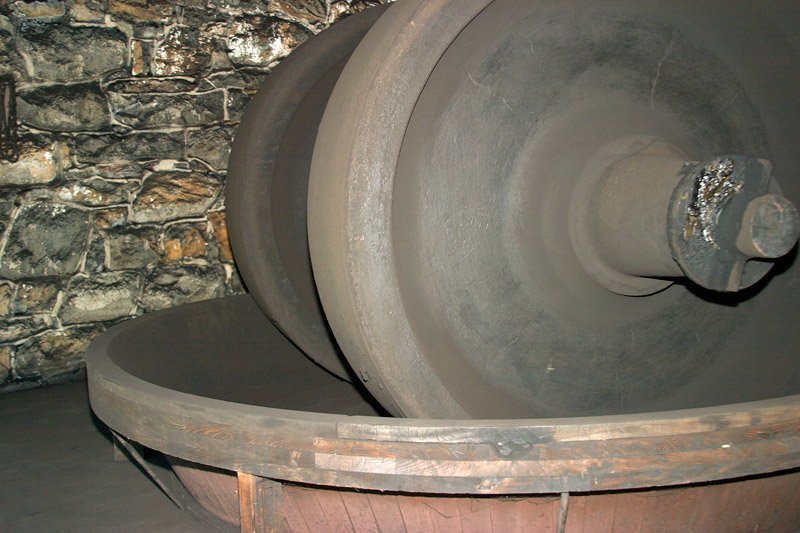 Industry History | DuPont — The Powder Yards on Brandywine Creek