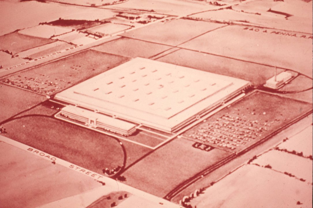 Contract Manufacturing | 6200 East Broad Street, Columbus, 24 July 2001 — The Phone Company Sells the Factory It Was Built Around — photo 3